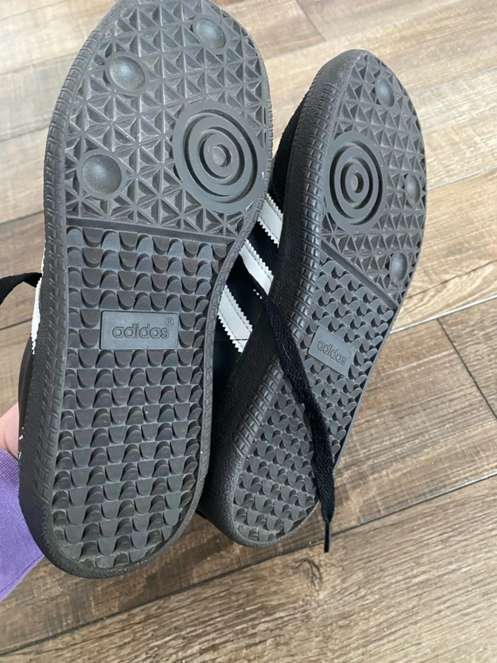 adidas Samba Low-Top Sneakers in Black & White - Picture 4 of 5